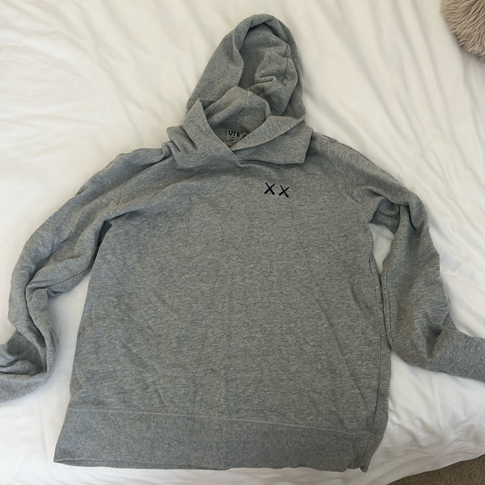 Uniqlo X KAWS Sesame Street "XX" Grey Cotton Hoodies Size M